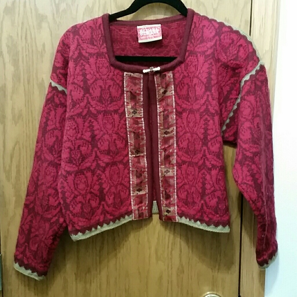 Oleana Sweater size  M